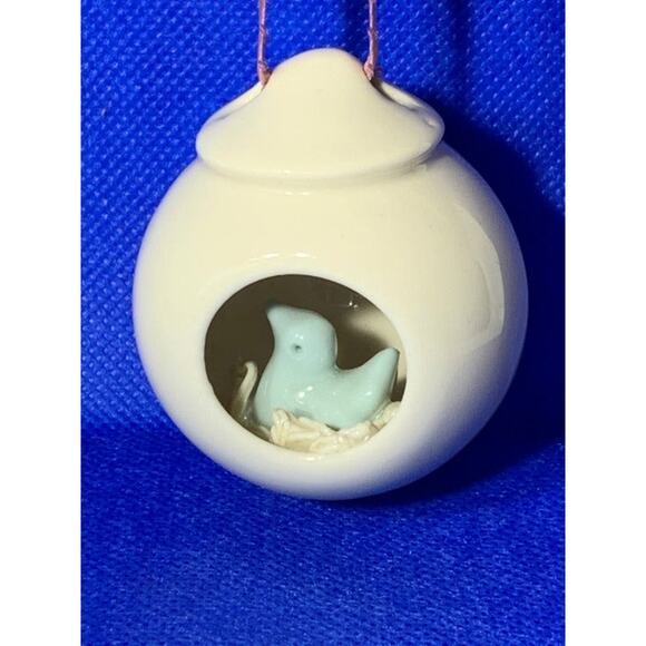 Pair Hanging Porcelain Eggs with Blue Birds Inside - Picture 5 of 6